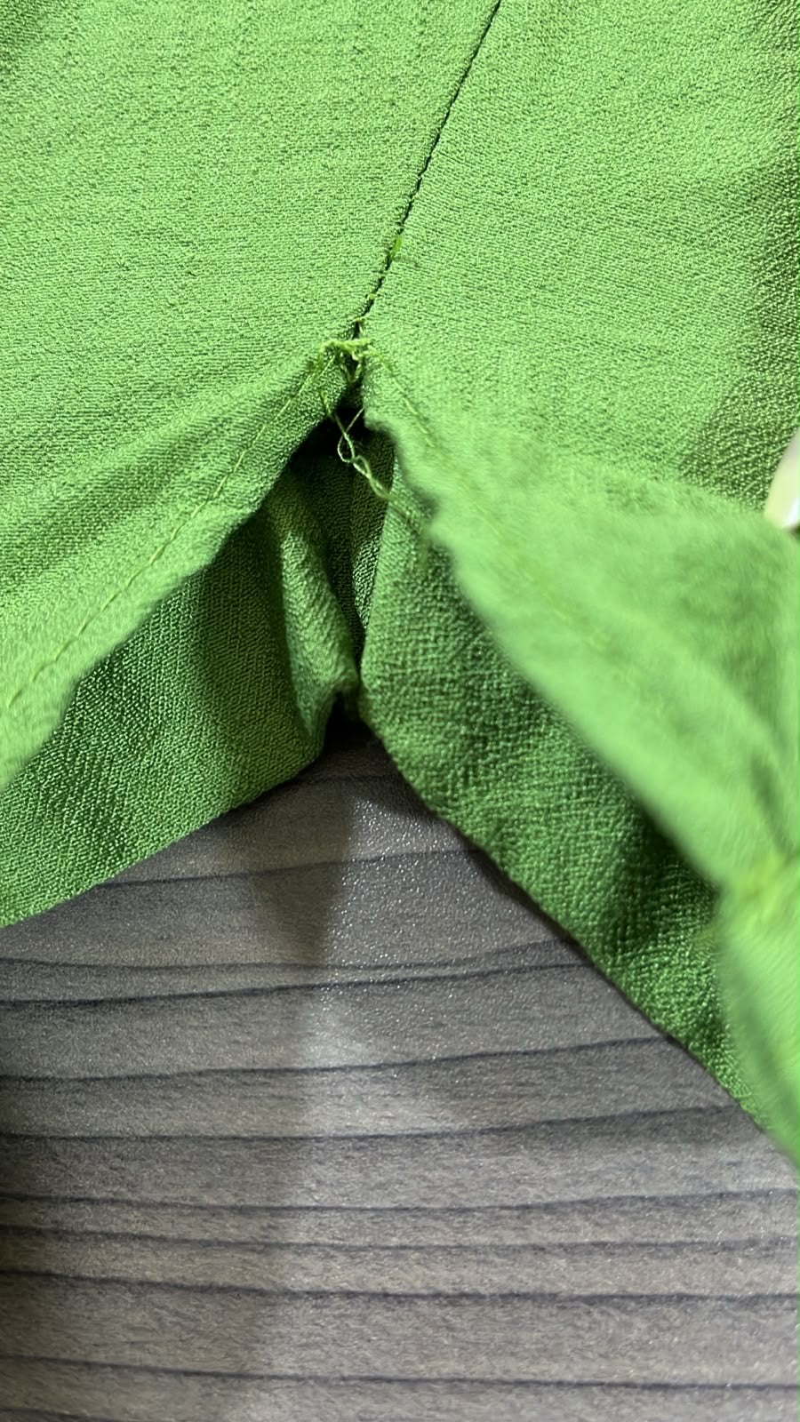Linen blouse - Kiwi (LB02)