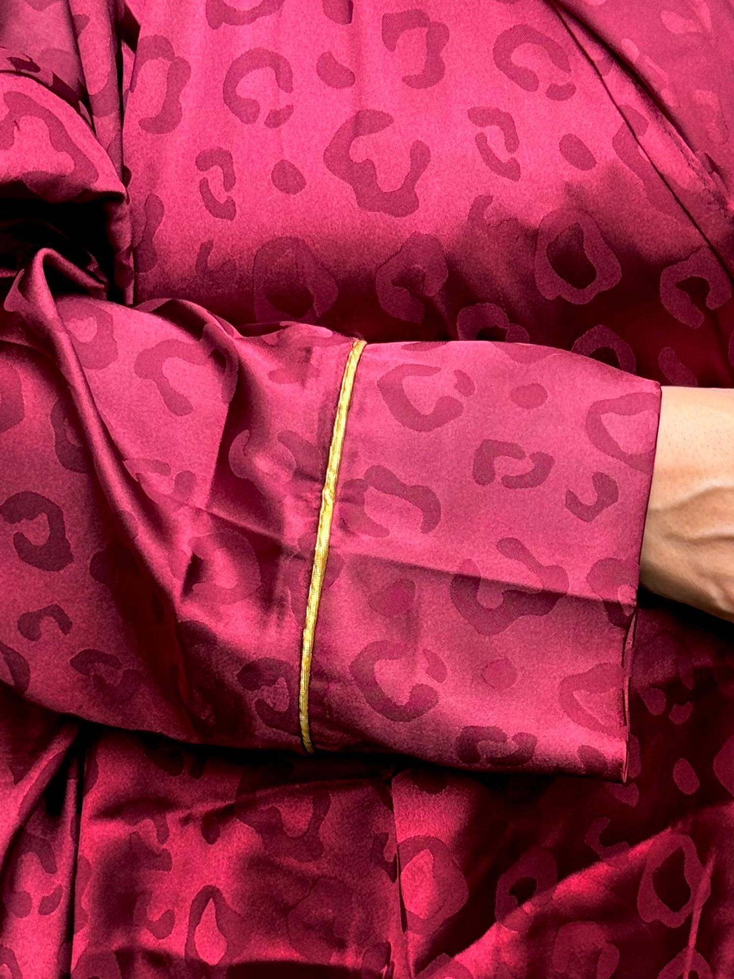 Isdal Ghazal- Burgundy