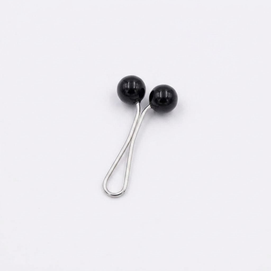 Round pearl pin Black