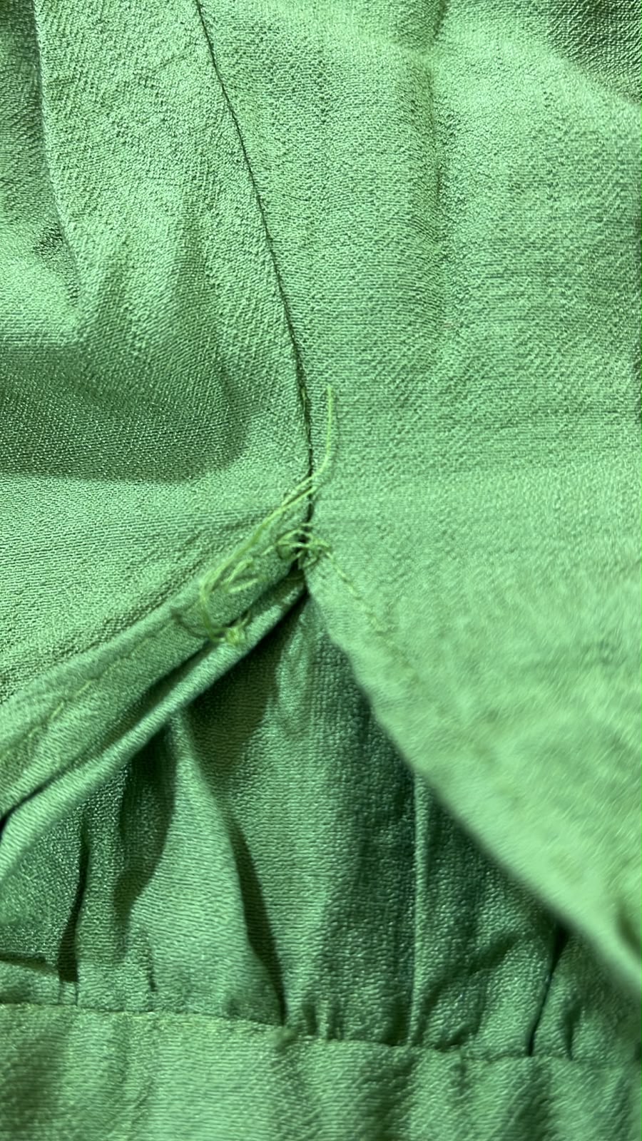 Linen blouse - Kiwi (LB02)
