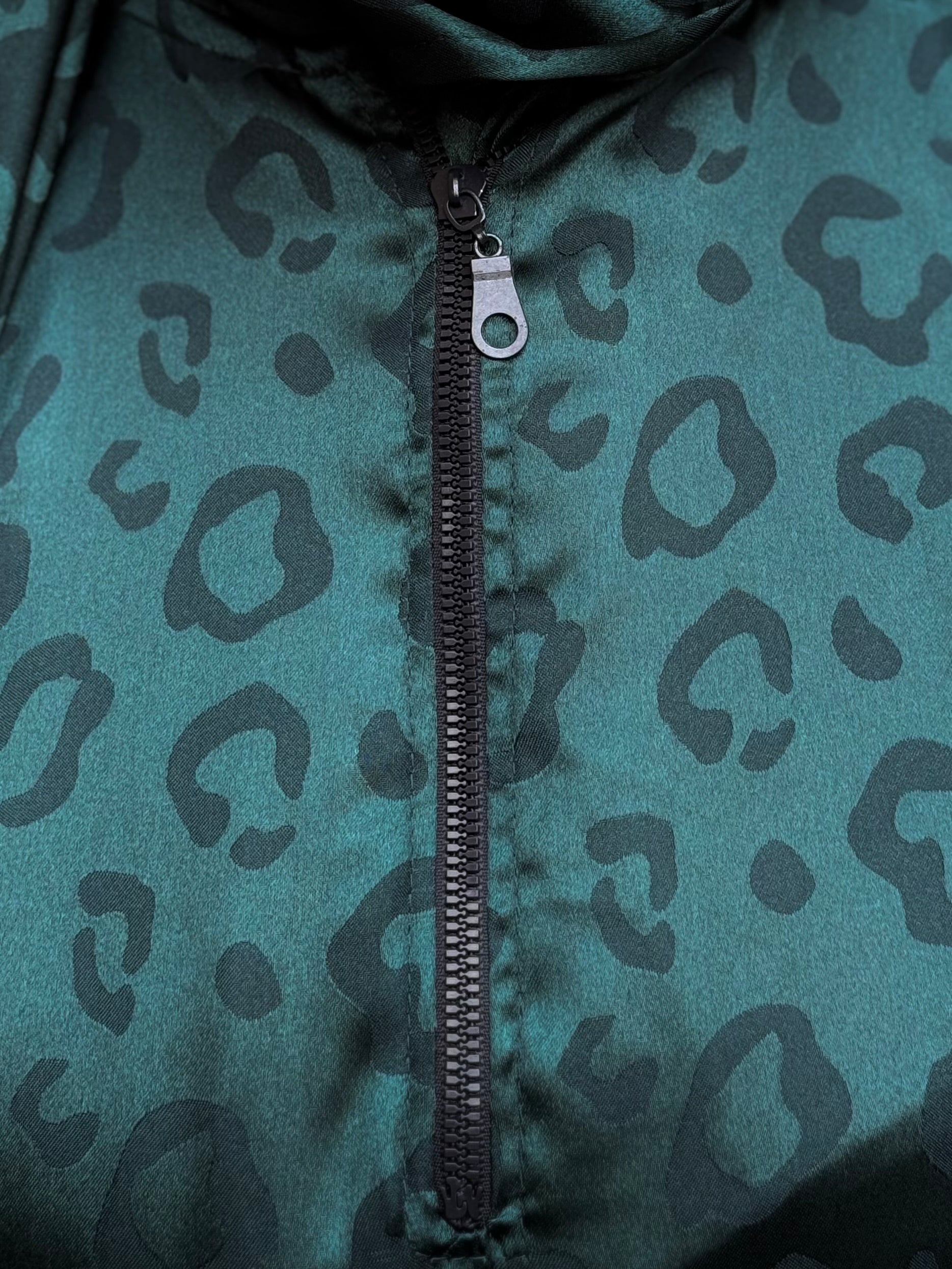 Isdal Ghazal - Forest green