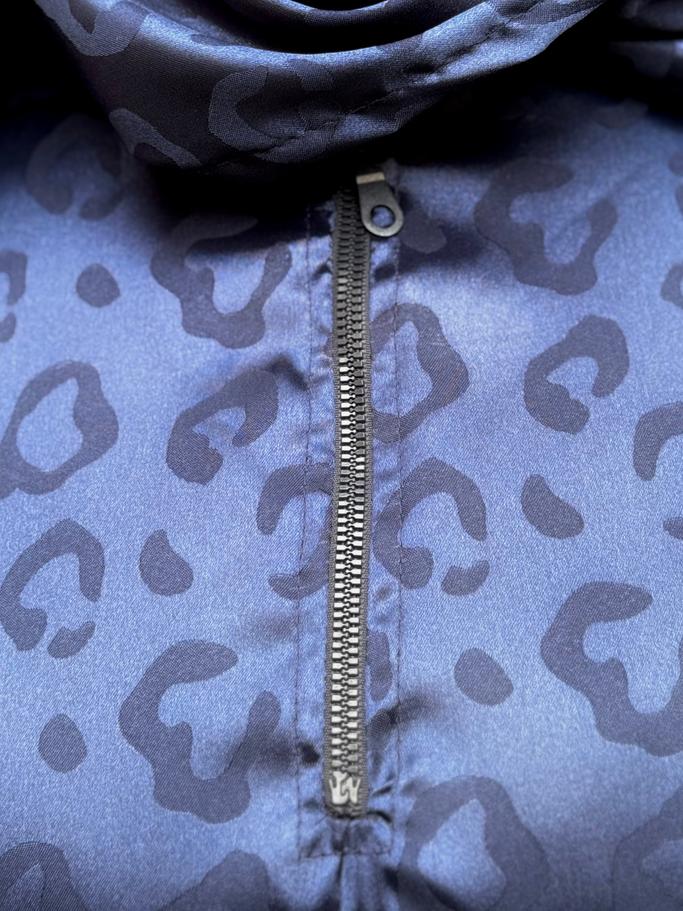 Isdal Ghazal - Navy Blue